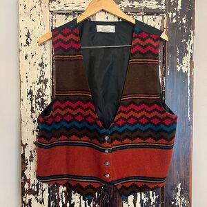Vintage Southwestern Kim Rogers vest. Size Large.